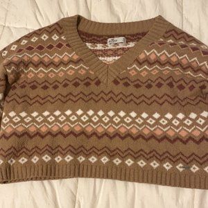 womans cropped sweater